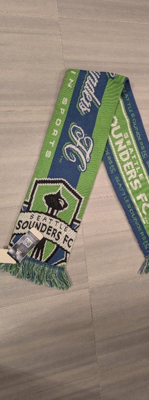 Adidas Seattle Sounders FC Fan Scarf in Blue & Green